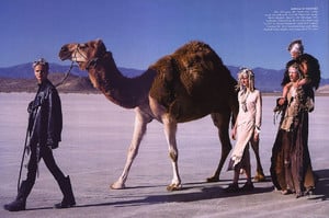 vogue us 09 2000 (2).jpg