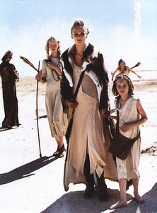 vogue us 09 2000 (5).jpg