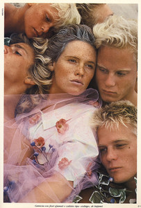 5a76e7fcb3c43_LeiFebruary1985arrivaillookfloralebyherbritts5.thumb.jpg.0139d4ddc774a7f46815273de3f02fbd.jpg