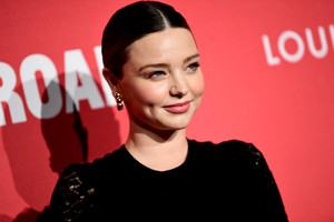 5a7d2b551aae6_MirandaKerrBroadLouisVuittonCelebratedsqyJFeL1Jsx.thumb.jpg.978b6e65cff06d6bb2da2783af42d7ce.jpg