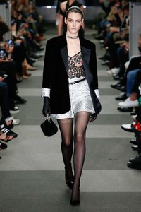 Vittoria Ceretti Alexander Wang Fall 2018 RTW NYFW.jpg