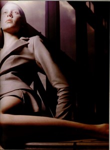 5a805ce82d6e8_lofficielfrance(5).thumb.jpg.0da753392d2377508729f9080e387061.jpg