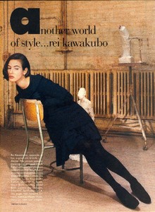 5a8082b8af6fa_CharleneShortUSVogueAugust1987AnotherWorldofStyle-ReiKawakuboPhotoDeborahTurbeville.thumb.jpg.215a07dedb3080e5b35b54a2cc881527.jpg