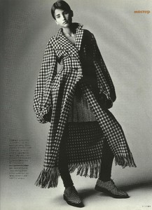 elle ru dec 2003 model norina sandra (2).jpg