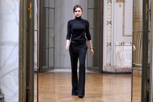 Victoria+Beckham+Runway+February+2018+New+qFeuziXIfIMx.jpg