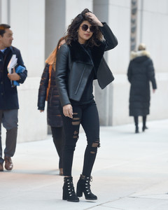  pchop140218BZNimage8.jpg
