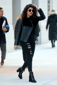  pchop140218BZNimage25.jpg