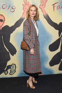 Eva+Herzigova+Michael+Kors+Collection+Fall+oxg-mEiIkDGx.jpg
