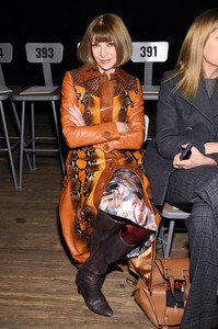 Anna+Wintour+Marc+Jacobs+Fall+2018+Show+Front+qLTqed9vaW0x.jpg