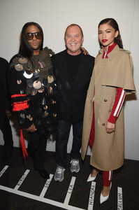 Zendaya+Coleman+Michael+Kors+Collection+Fall+eqMHeyCY7Xlx.jpg