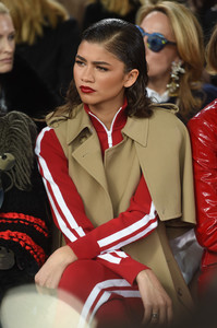 Zendaya+Coleman+Michael+Kors+Collection+Fall+GTEYhwAPxZLx.jpg