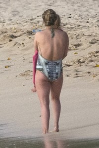    hayp190218BZNimage27.jpg