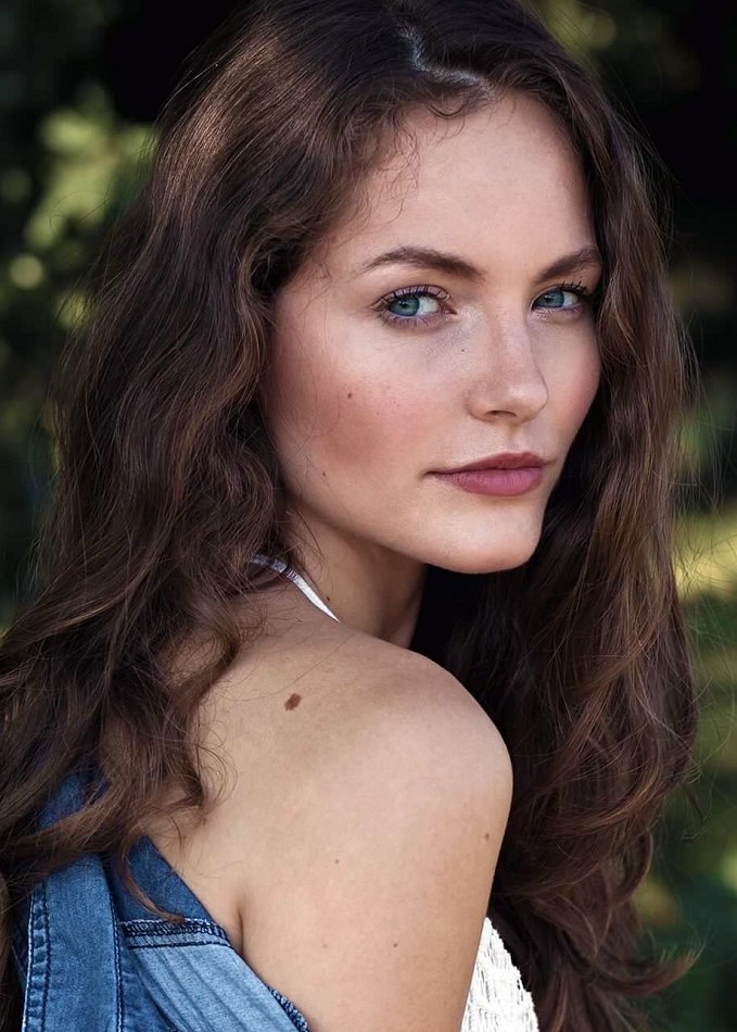 Léa Gouaux 8.jpg