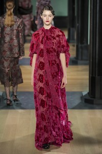 Irina Shnitman Erdem Fall 2018 RTW LFW.jpg