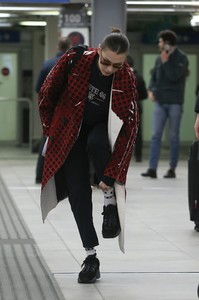        belh210218BZNimage5.jpg