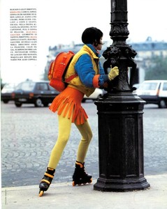 5a8dfd0c8f3cc_VOGUEITALIANOVEMBER1991controventobytizianomagni05.thumb.jpg.3ab66e742ac2aa1c143e32aace3d7326.jpg