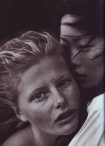11Vogue_Italia_May_1999_A_windy_summer_by_Peter_Li (1).jpg