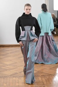 Roos Abels Antonio Berardi Fall 2018 RTW MFW.jpg