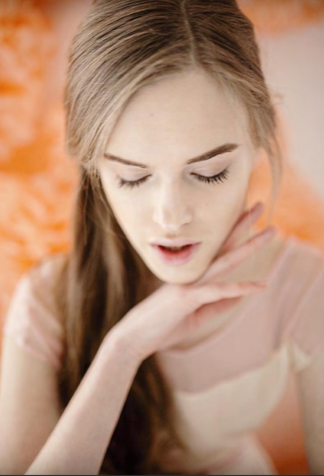 Mira Marchuk_touch magazine_mai 2014c.jpg