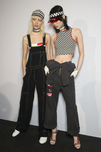 5a95bfce662bf_Hilfiger-bks-V-RS18-6604(1).thumb.jpg.4262e0ca77cc5d963e0e90f15db73642.jpg