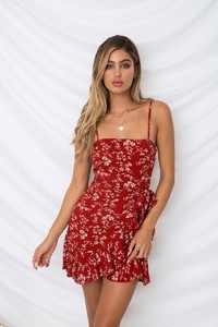 73131-18_dress_redfloral-3.jpg