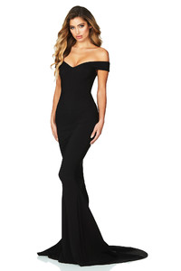 ALLURE-GOWN---BLACK---S2.jpg