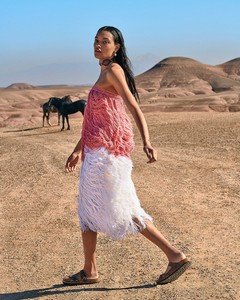 ELLE-March-2018-Lameka-Fox-by-Azim-Haidaryan-7.thumb.jpg.92af3037a154194c3f64b40c5d15b3b9.jpg