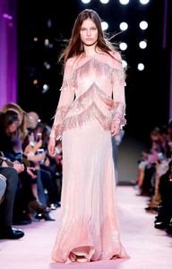 FAretta_Blumarine_02.thumb.jpg.fda3b671649afa4c8dc7d9c13a44d6ee.jpg