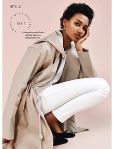 Harper_s_Bazaar_UK__March_2018-page-020.jpg