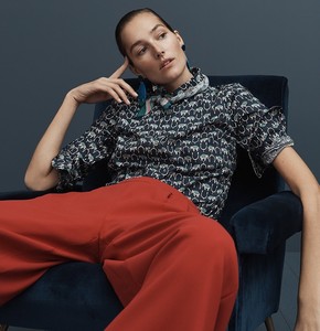 J-Crew-Liberty-2018-Lookbook04.thumb.jpg.9e02c5a34cd4f76ecad49e22727b24e1.jpg