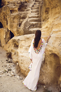 LOULOU-KAFTAN-2.thumb.jpg.8cf272d3c6aaf0f97ce823de198f47c3.jpg