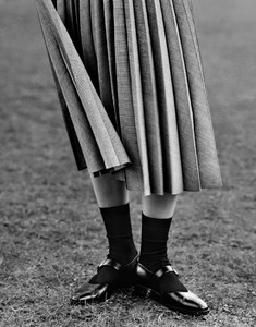 Margaret-Howell-Spring-Summer-2018-Giedre-Dukauskaite-Alasdair-McLellan-4.thumb.jpg.41fc9f22beb2f54e83b5142ab1956b1a.jpg