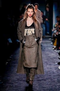 Max-_Mara-_RTW-_FW18-_Milan.jpg