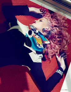 TatlerRU_Sept2014_InspirationColor_007.thumb.jpg.e996fea0d950ec1ae1c515a6bc989b7f.jpg