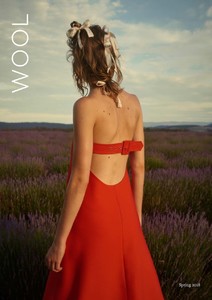 Wool-Magazine-Spring-2018-Ondria-Hardin-Saskia-Wilson-2.thumb.jpg.76600eadba3067bebdd56df32e758ff8.jpg