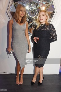 actress-marilou-berry-and-zahia-dehar-pose-with-a-work-of-street-le-picture-id875174438.jpg