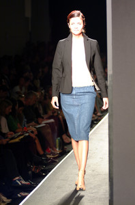 alessandro-del-acqua-ss-2001-3.thumb.jpg.dec7da64d61e980d5d723fce957bdb4d.jpg