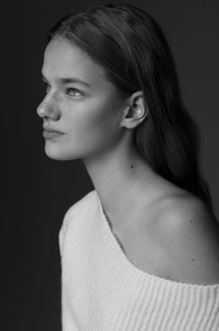 anka_026_by_jakub_koziel8e19750b587fb761fca33fe6b34adaf2_thumb.thumb.jpg.c91d492e3166f5d7daa3b5e48b7c0409.jpg