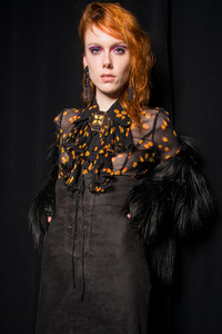 anna-sui-bks-l-rf18-8029.thumb.jpg.278d160567bc58702b37b51bd13b227b.jpg