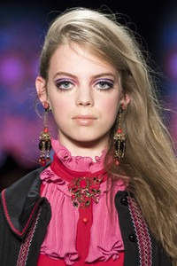 anna-sui-clp-rf18-0140.jpg