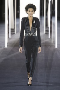 azzaro-hc-rs18-0004.thumb.jpg.5372ef05af122111fc6fe4961db8ea6e.jpg