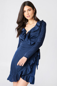 boohoo_frill_sleeved_dress_1506-000095-0018_01jr.jpg