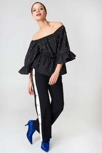 boohoo_pearl_embellished_top_1506-000160-0002_03c.jpg