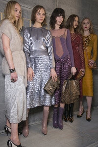 bottega-veneta-bks-l-rf18-1306.thumb.jpg.d79a44892821b36db120a618c289e3b6.jpg