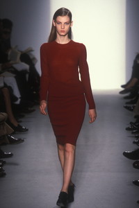 calvin-klein-fw-1997-3.thumb.jpg.15bb9603d5e5c08feeb1a20805f7350b.jpg