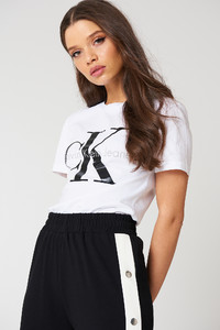 calvin_klein_shrunken_tee_1278-000013-0660_01ar.jpg