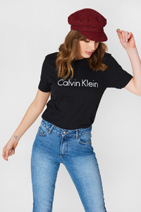 calvin_klein_ss_crew_neck_tshirt_1278-000228-0002_01a.jpg