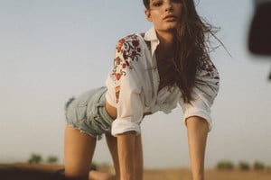 cami_2.thumb.jpg.c77e94adaf3ca59d916194cb68ddff77.jpg