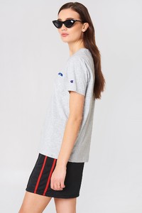 champion_logo_tee_1572-000003-8411_02b.jpg