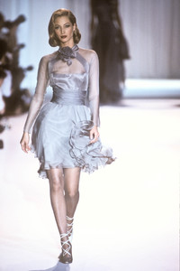 chloe-fw-1992-2.thumb.jpg.d3b4dbc20ed066875e870123d76ad30c.jpg